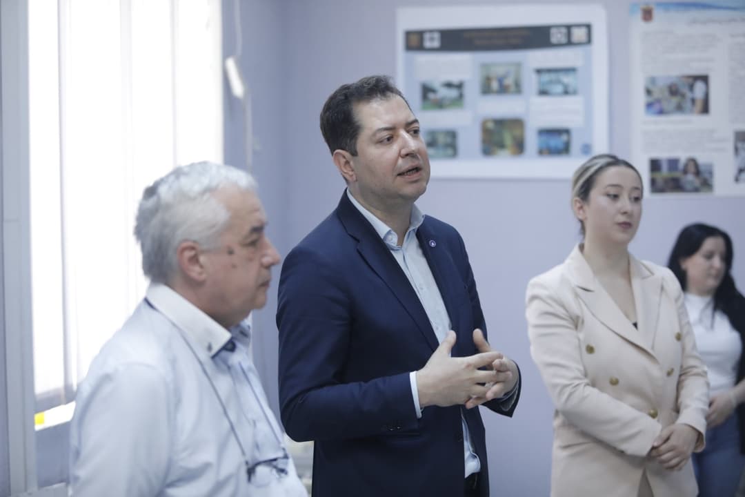 აფხაზეთიდან დევნილი ახალგაზრდებისთვის STEM განათლების უფასო პროგრამა გაიხსნა