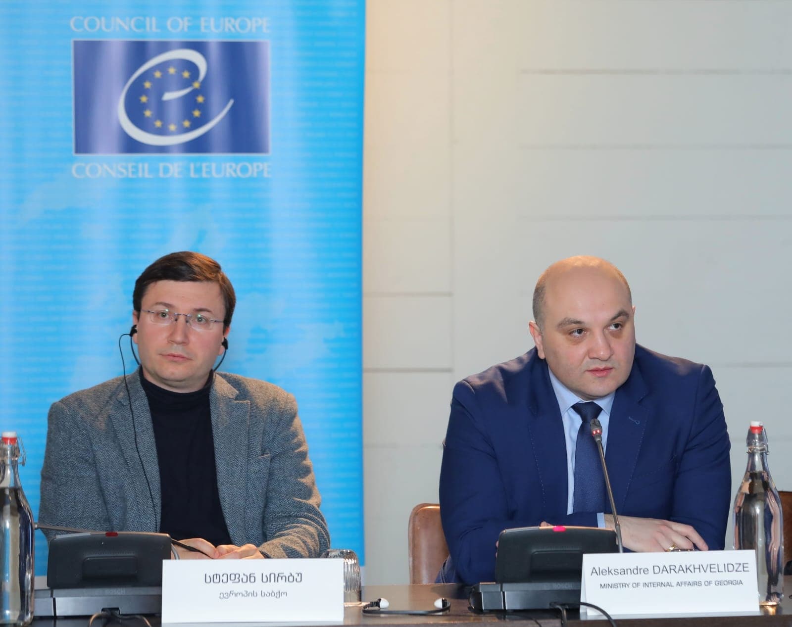 Frontnews image description