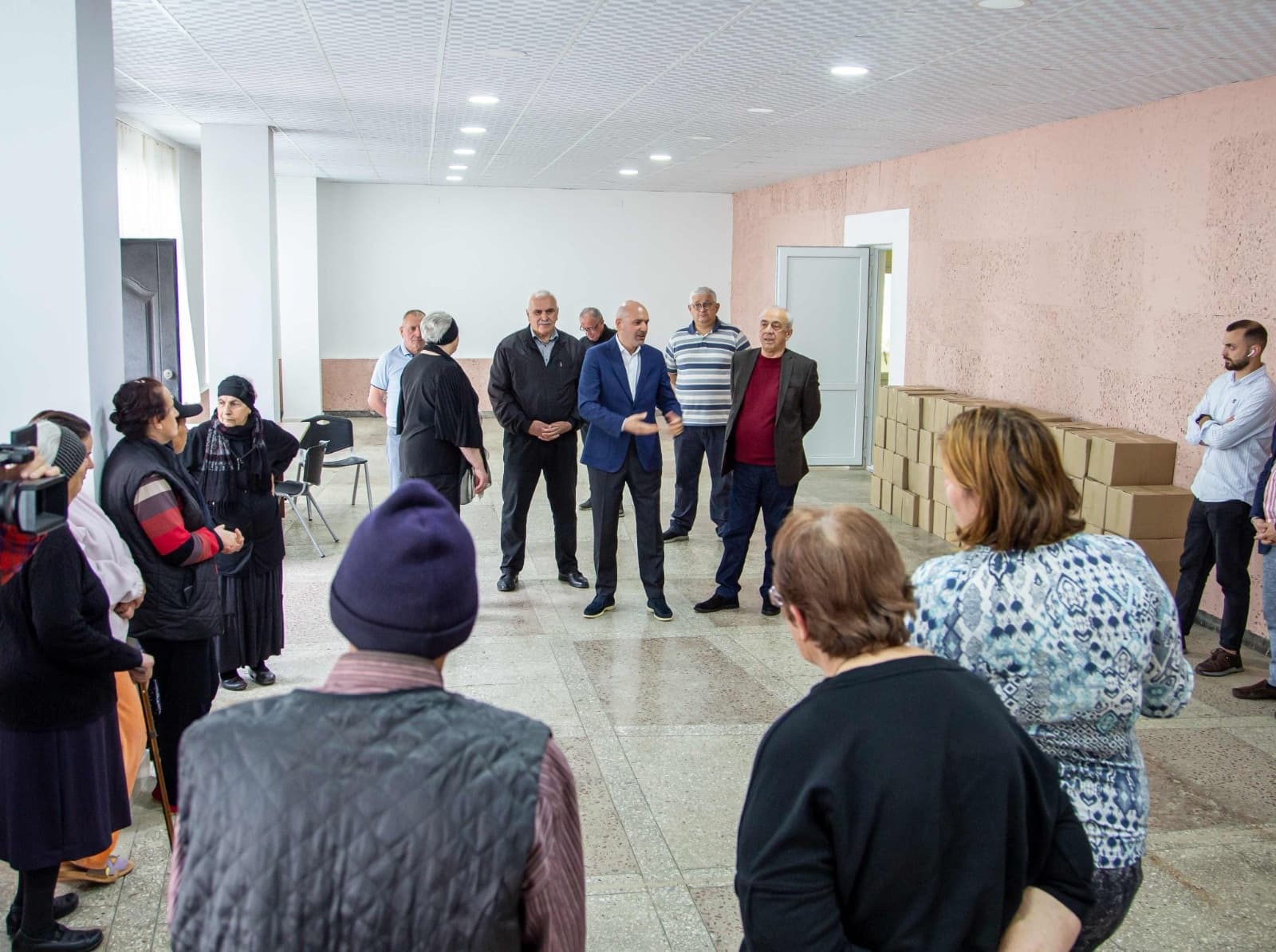 Frontnews image description