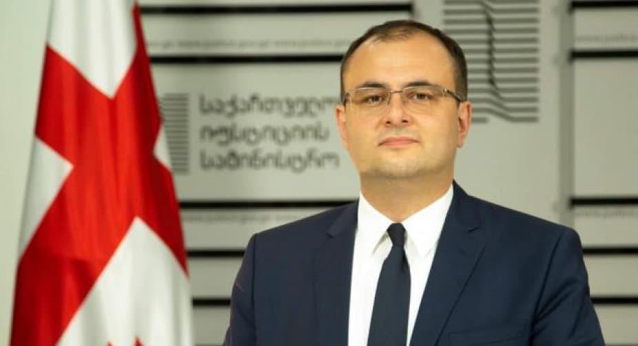 რატი ბრეგაძე – მიხეილ სააკაშვილი, ისევე, როგორც ნებისმიერი სხვა პატიმარი, მოხდის სასჯელს შესაბამის პენიტენციურ დაწესებულებაში