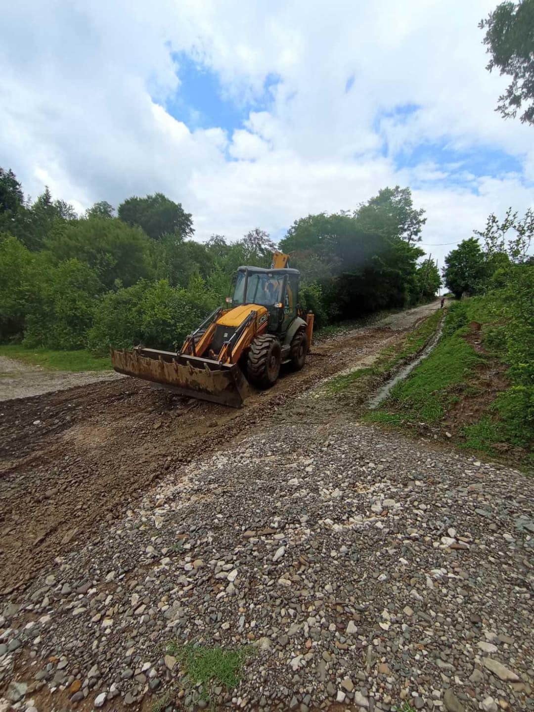 იმერეთის ოთხ მუნიციპალიტეტში სტიქიის სალიკვიდაციო სამუშაოები გრძელდება
