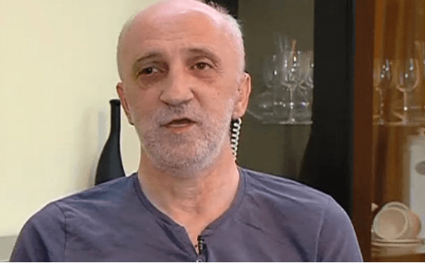 Frontnews image description