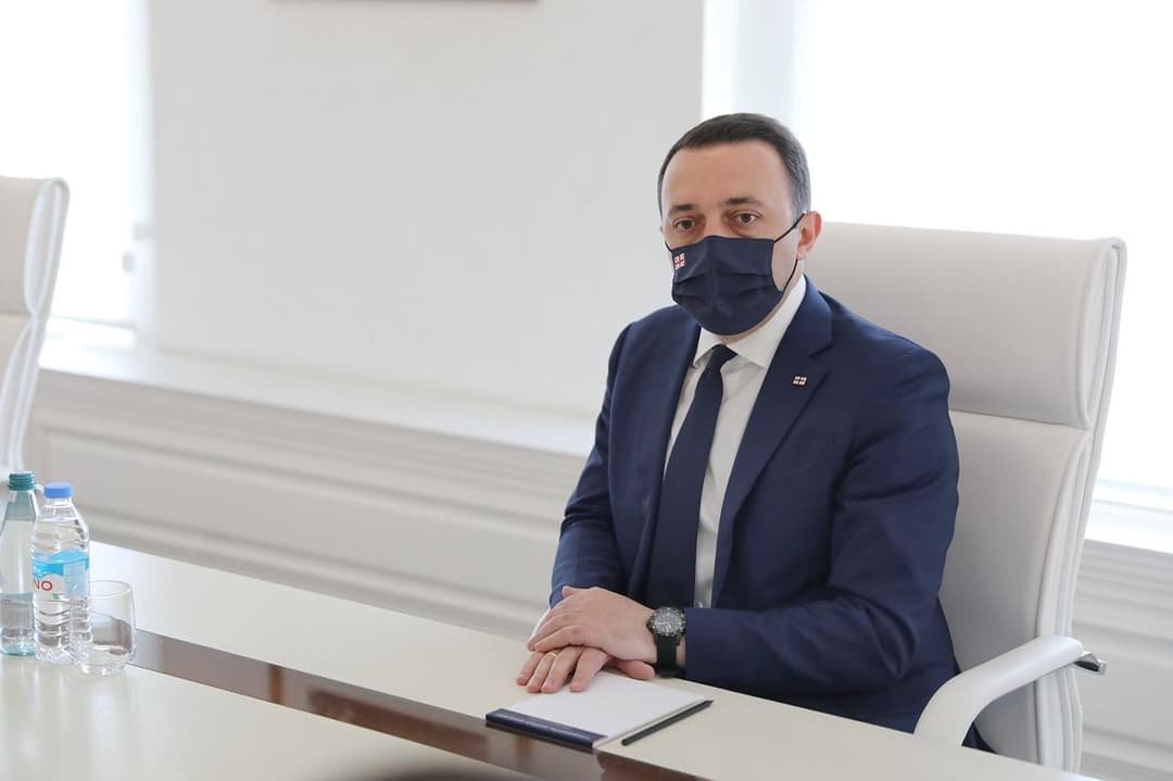 ირაკლი ღარიბაშვილი – მედიკამენტების ბაზარს დავარეგულირებთ, კიდევ უფრო გავხსნით და გავამარტივებთ ხარისხიანი მედიკამენტების იმპორტს