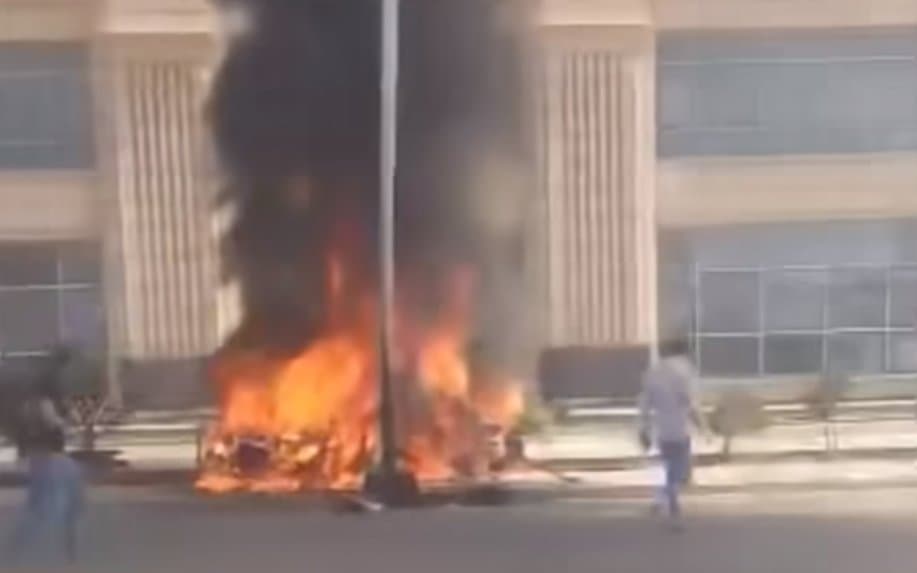 Frontnews image description