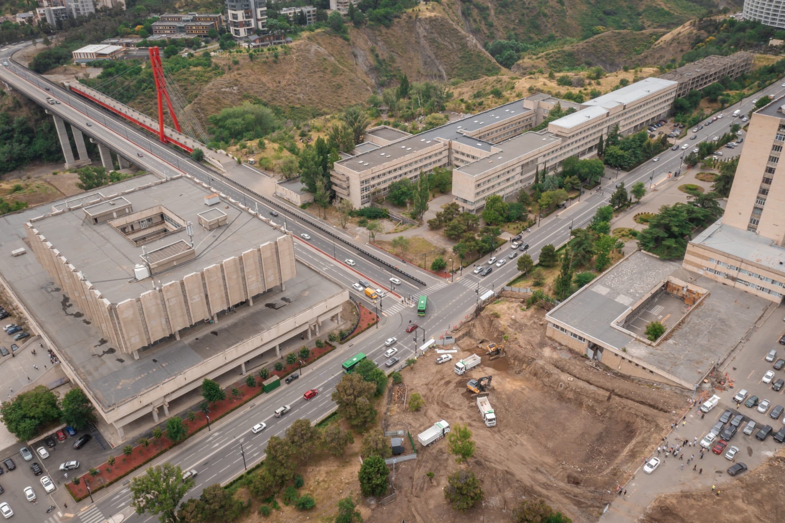 Frontnews image description