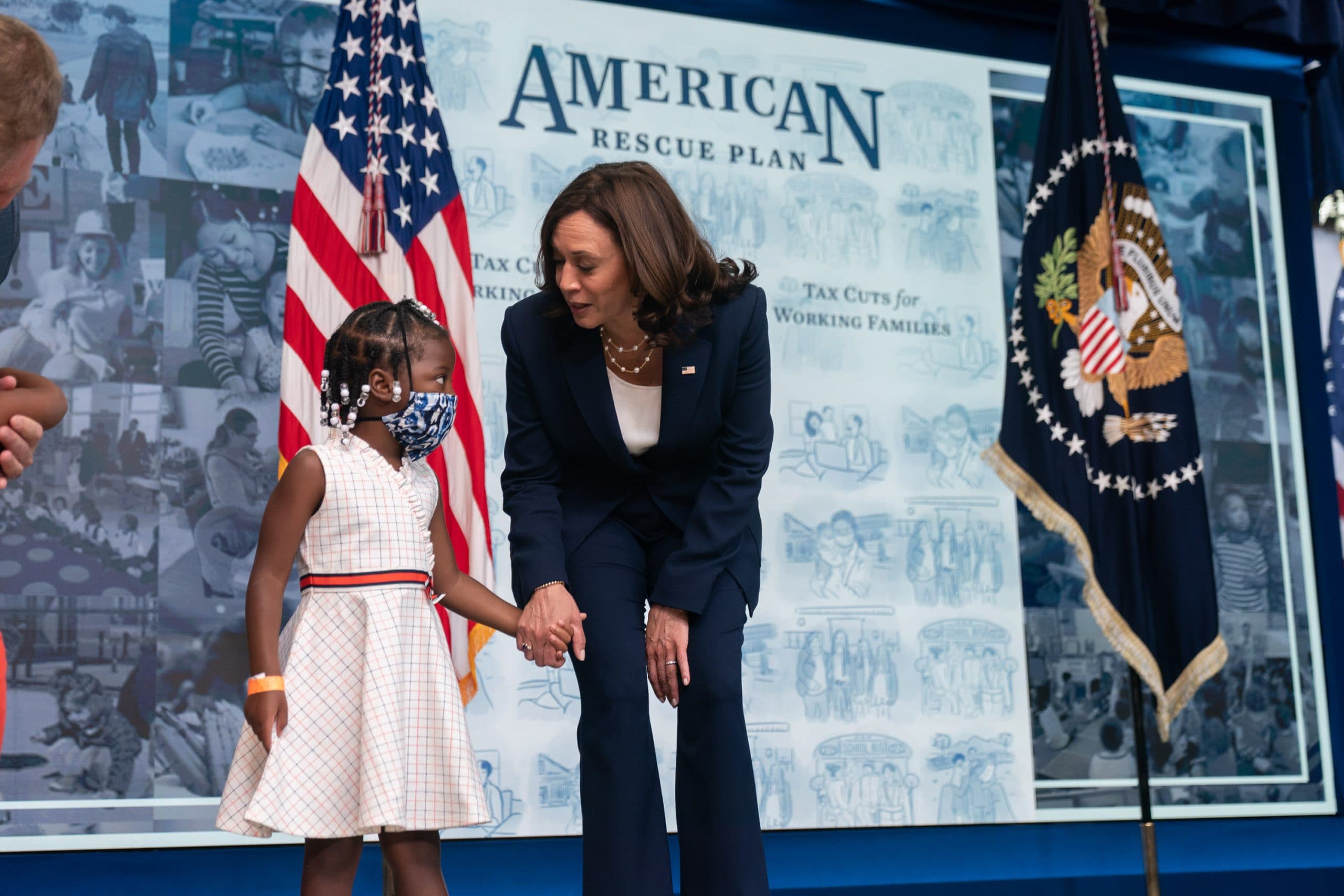 Frontnews image description