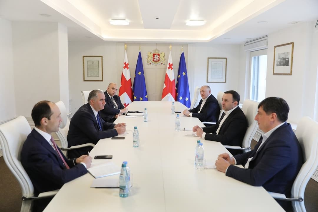 ეკონომიკური საბჭოს სხდომაზე განვადებით მშენებლობის და საზოგადოებრივი დასაქმების პროგრამები განიხილეს