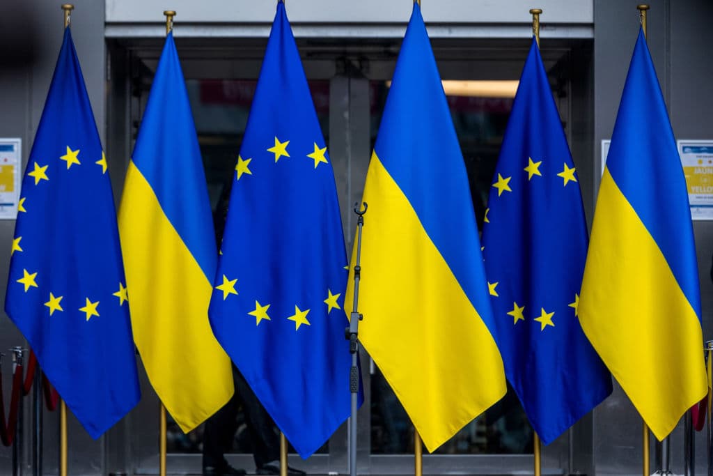EU gives green light to Ukraine’s membership