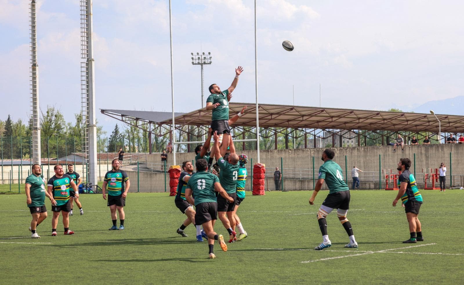 Frontnews image description