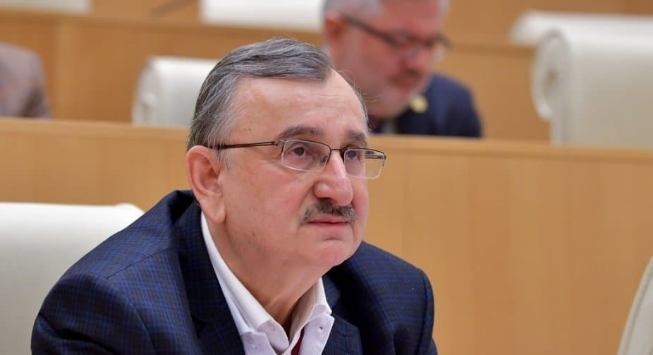 რომან გოცირიძე – ღარიბაშვილმა იმდენად გაიფუჭა საქმე დასავლეთთან, არ არის გამორიცხული, რომ ივანიშვილმა ის გაწიროს