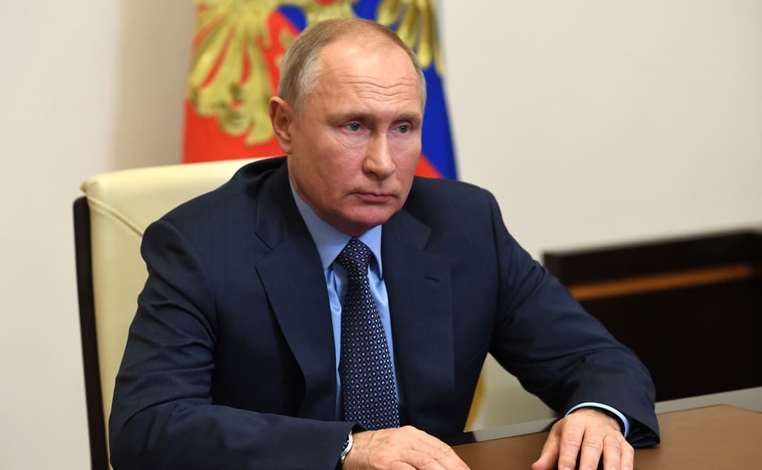 Putin accepts sending of volunteers to Ukraine to fight