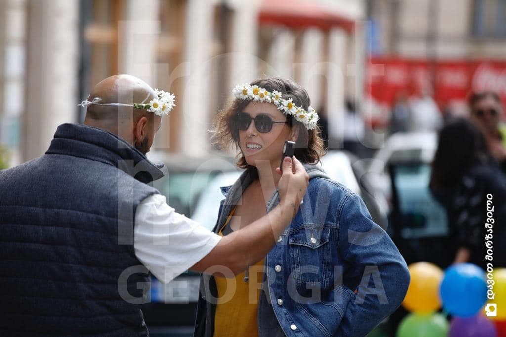 Frontnews image description