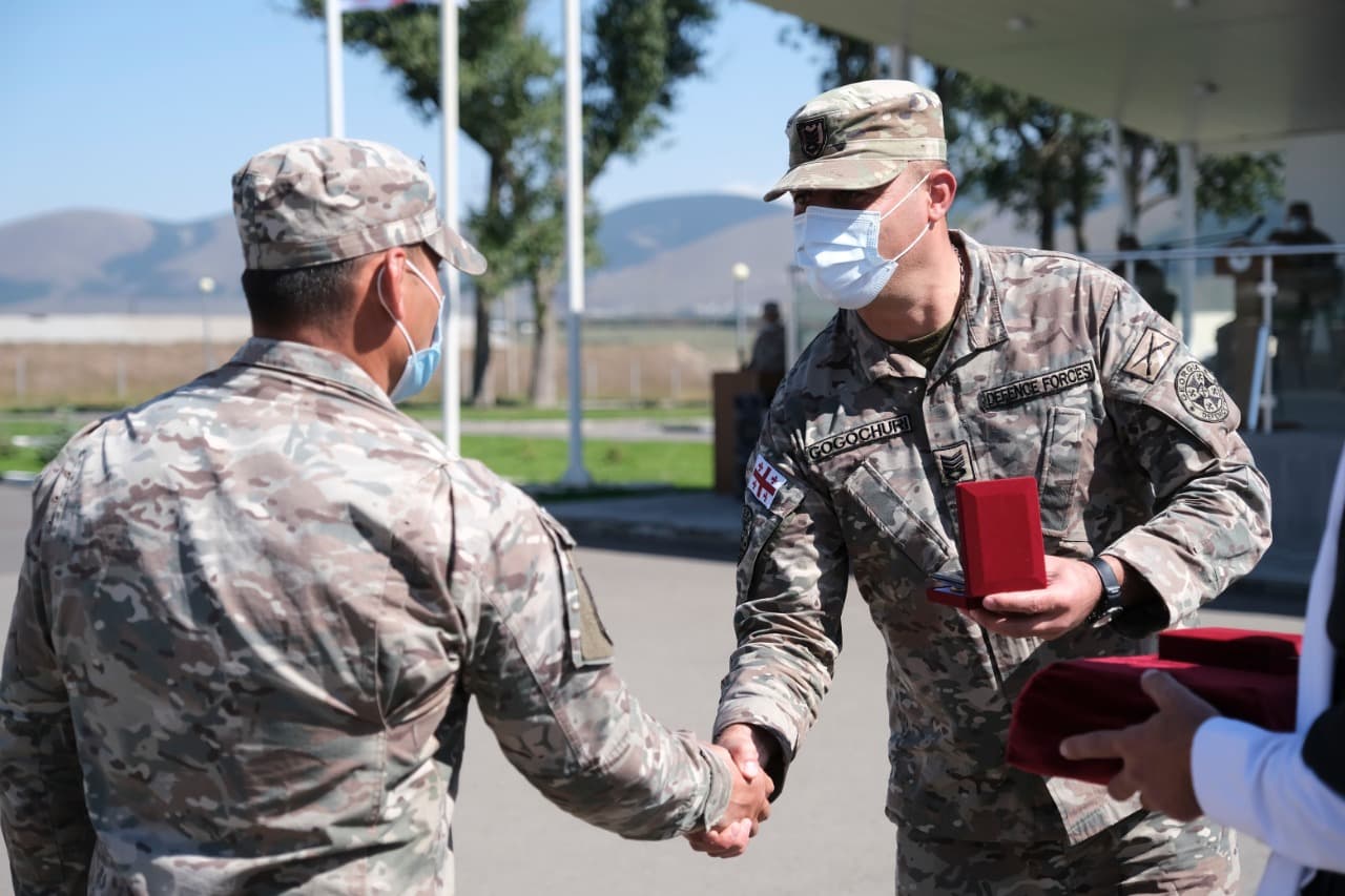 Frontnews image description