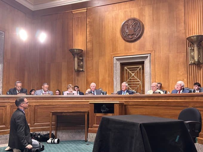 Frontnews image description