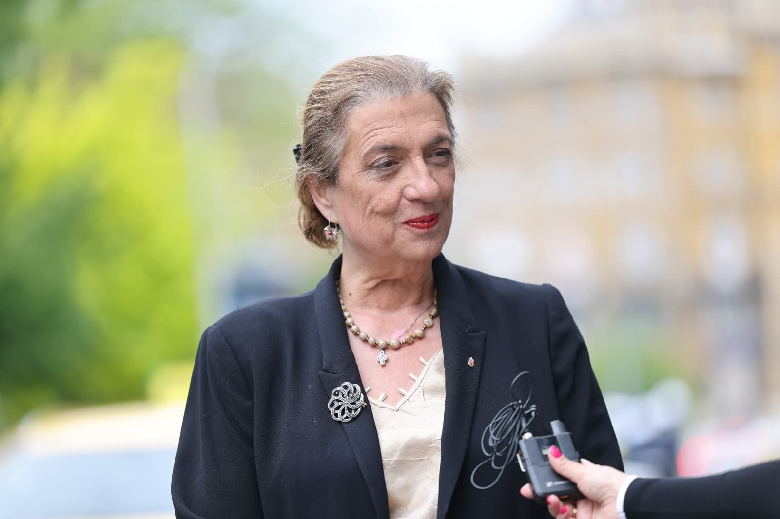 Frontnews image description