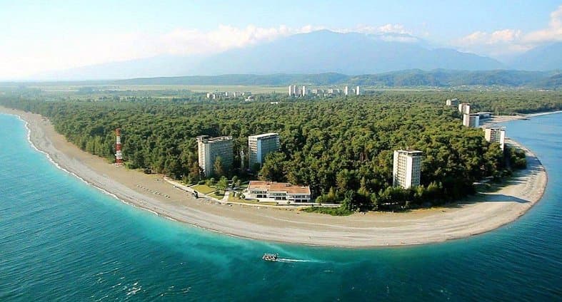 De facto Abkhazia plans to hand well-known Bichvinta holliday area to Russia