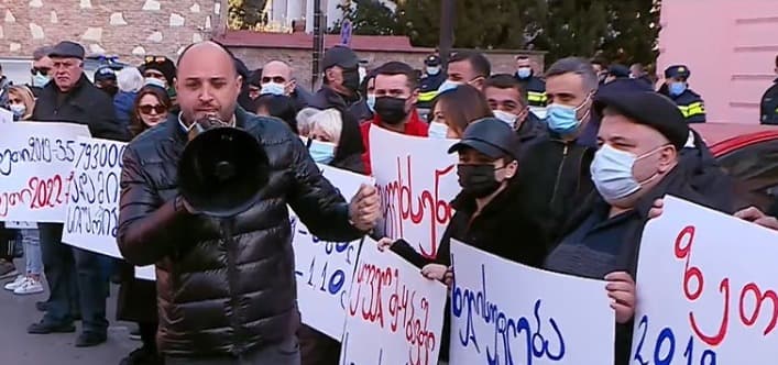 Frontnews image description