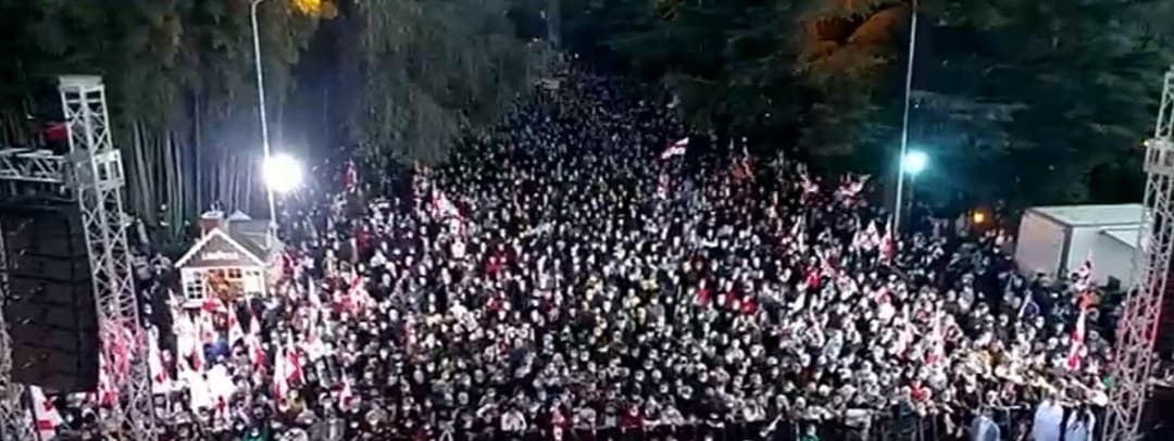 ბათუმში მიხეილ სააკაშვილის მხარდამჭერი აქცია იმართება