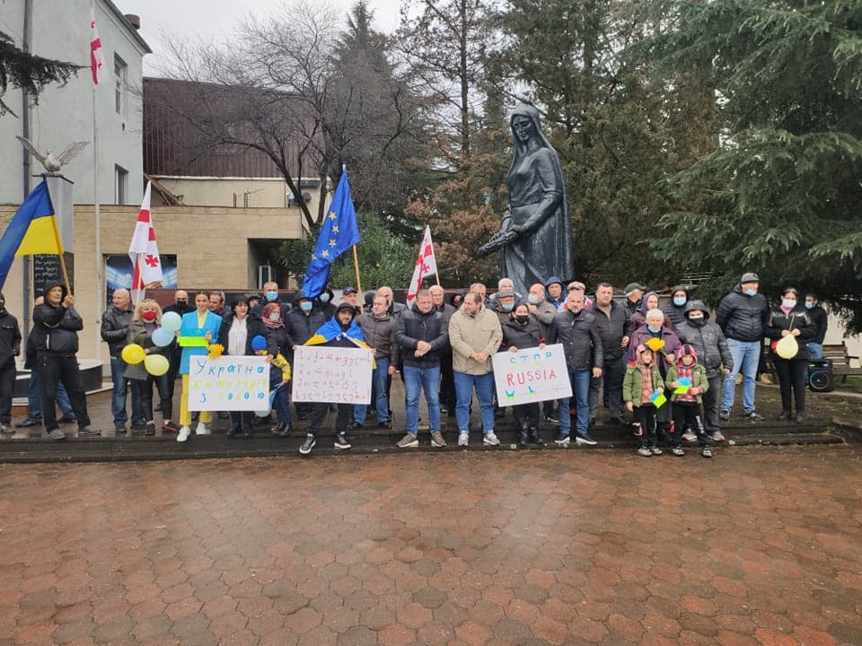 Frontnews image description