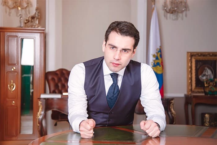 Frontnews image description