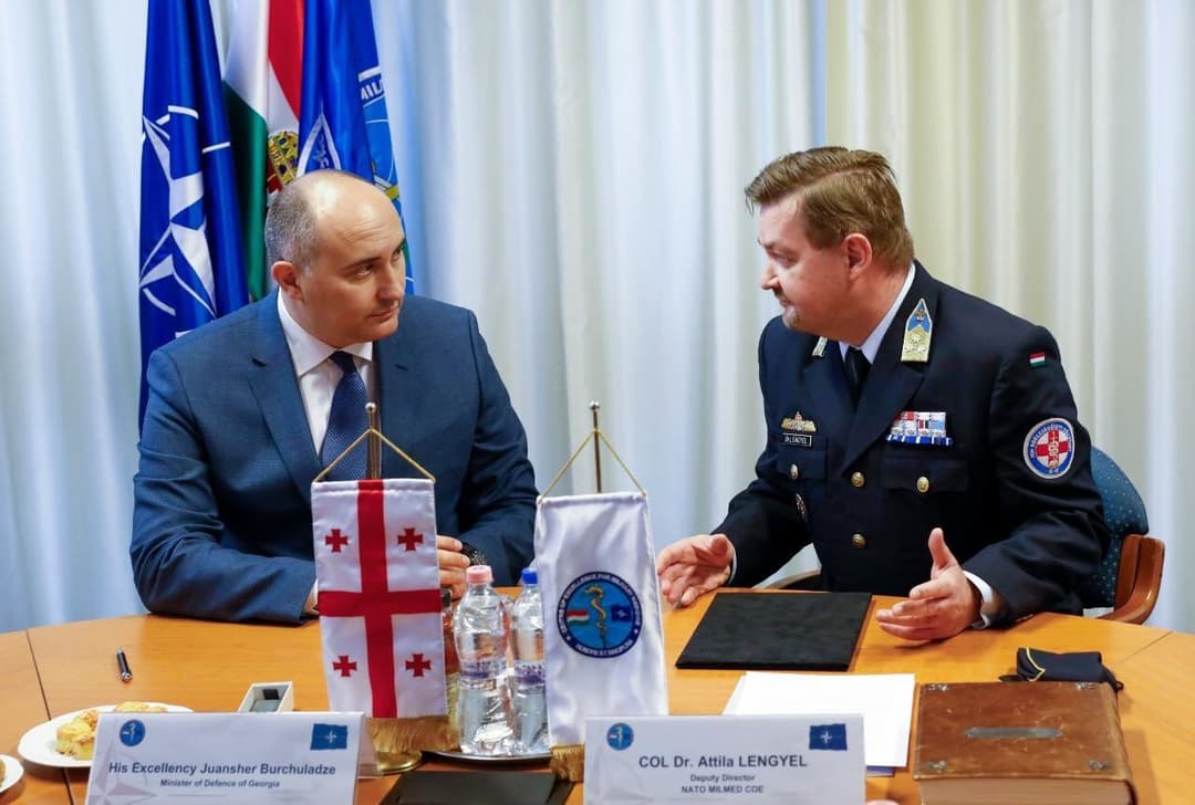 თავდაცვის სამინისტრომ ნატო-ს სამხედრო მედიცინის დახელოვნების ცენტრთან თანამშრომლობის დოკუმენტი გააფორმა