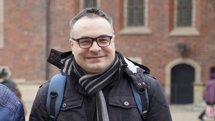 ჟურნალისტი დიმიტრი ავალიანი გარდაიცვალა