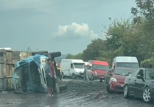 Frontnews image description