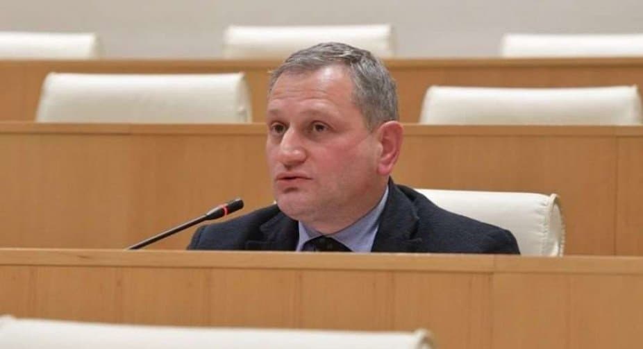 არმაზ ახვლედიანი – მსგავსი დემაგოგია არ მახსენდება