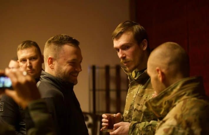 Frontnews image description