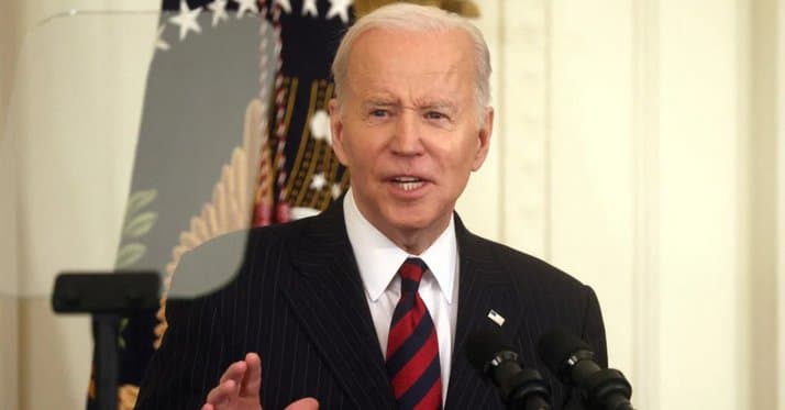Biden calls atrocities in Ukraine a “genocide”