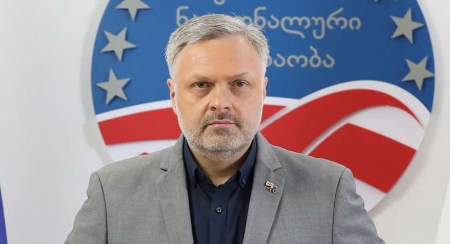 გია ბარამიძე – მოვუწოდებ, რომ წავიდეს თუ აღარ შესტკივა გული, ღმერთმა ხელი მოუმართოს, თავისი პარტია ჩამოაყალიბოს და უკეთესი იყოს