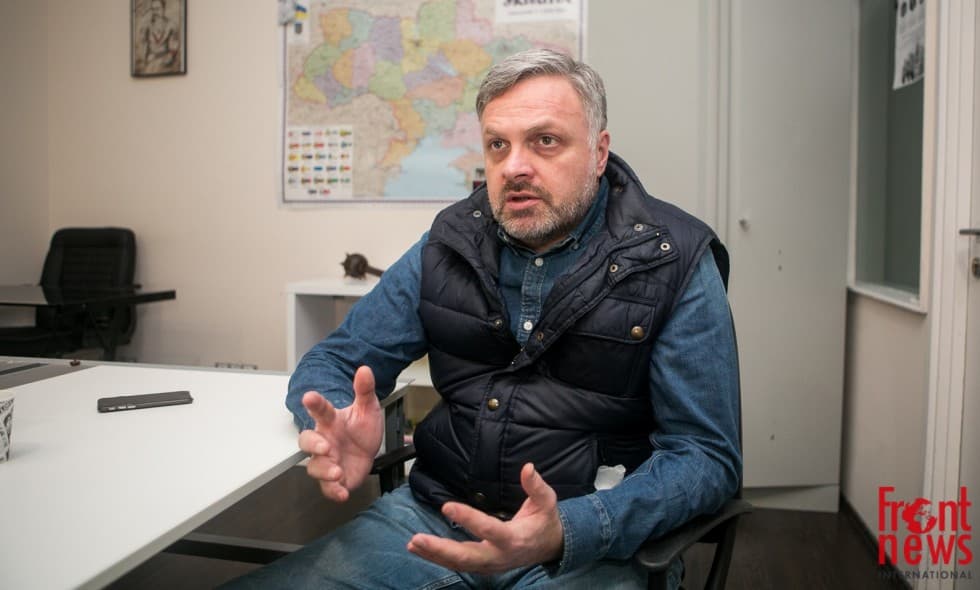 Frontnews image description