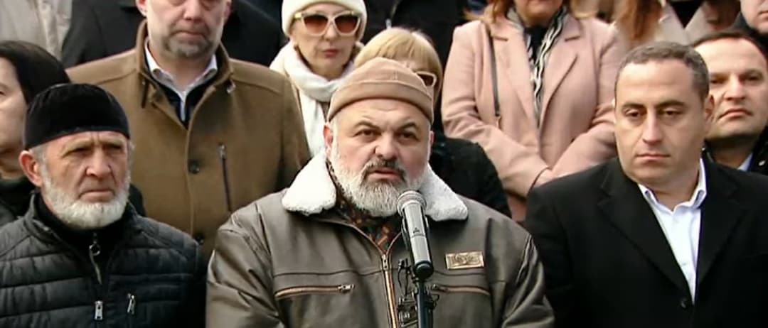 “ჩვენ დღეს ვაცხადებთ, რომ ვიწყებთ ეროვნულ განმათავისუფლებელ მოძრაობას”