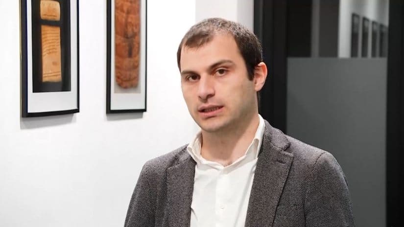 Frontnews image description