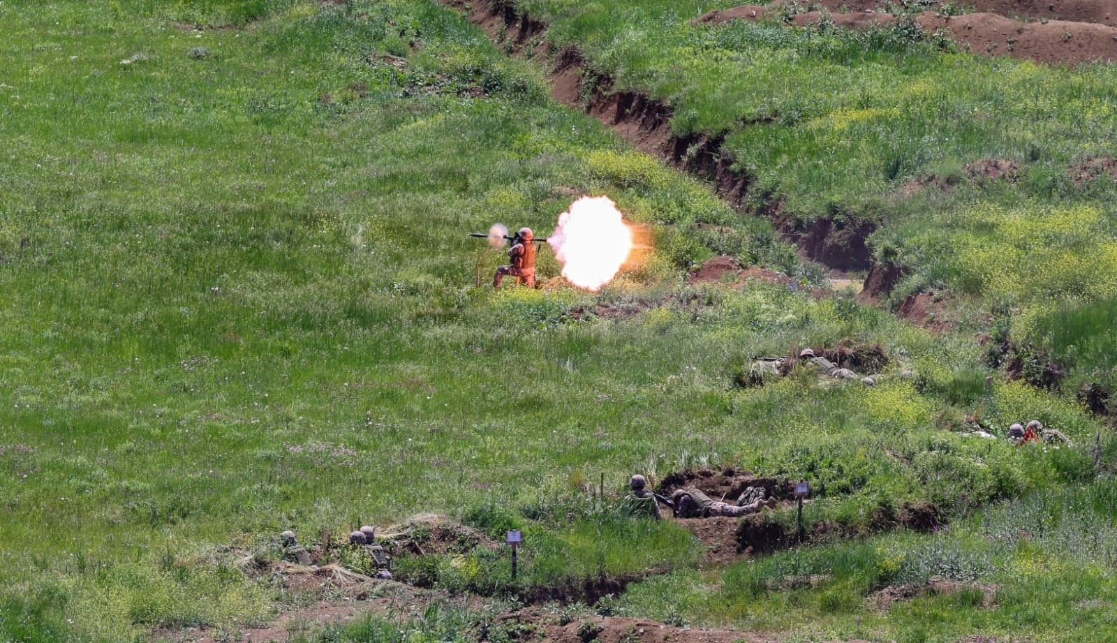 Frontnews image description