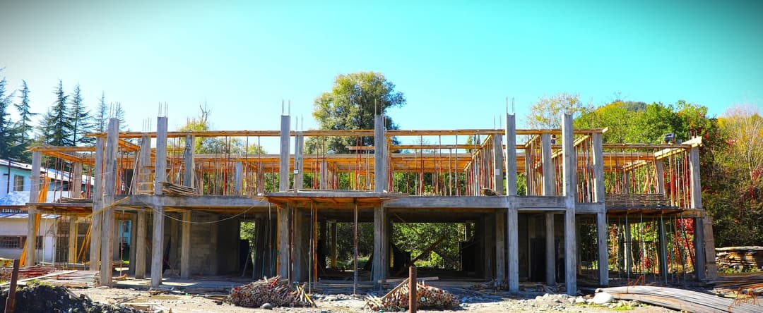 ონში თანამედროვე სტანდარტების შესაბამისი აგრარული ბაზრის სამშენებლო სამუშაოები მიმდინარეობს