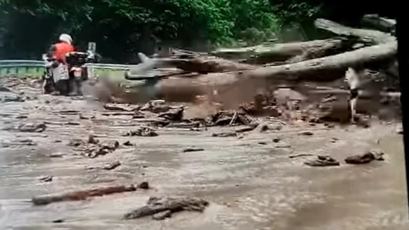 Tourist missing in floodwaters in Georgia’s Pshavi region [video]