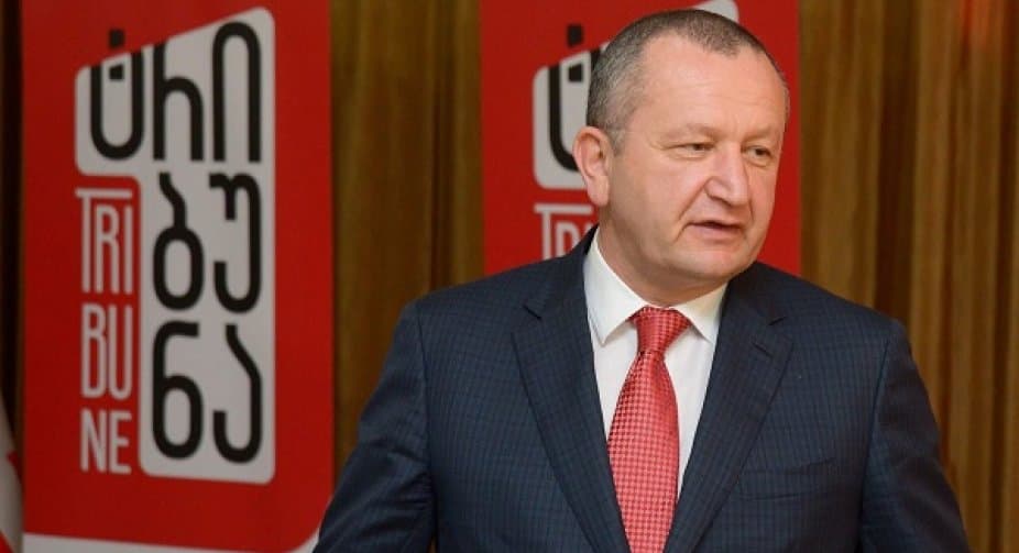 დავით ჭიჭინაძე – ცეცხლს ეთამაშება “ოცნების” მესაფლავე და ვერ გაუგია ჯერ