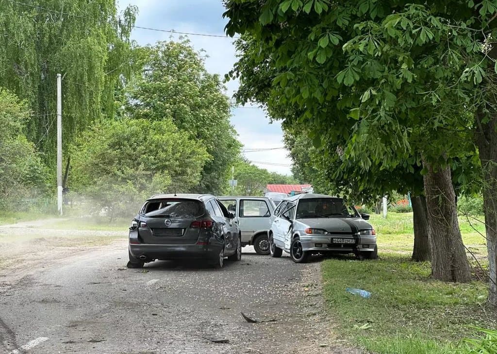 Frontnews image description