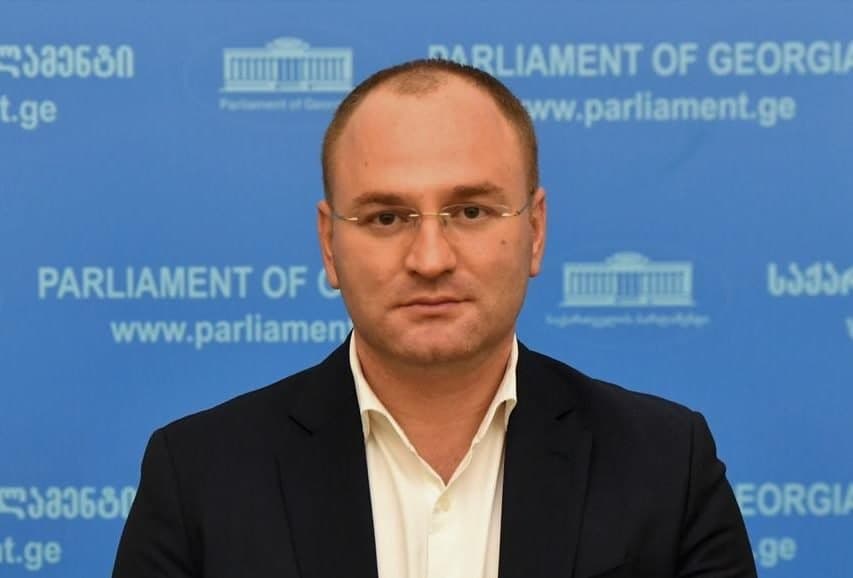 ირაკლი ბერაია – ეს არის სრული სიცრუე და წარმოადგენს ჩვენი ქვეყნის წინააღმდეგ მიმართული პროვოკაციების და მისი ომში ჩათრევის მცდელობების სერიის გაგრძელებას