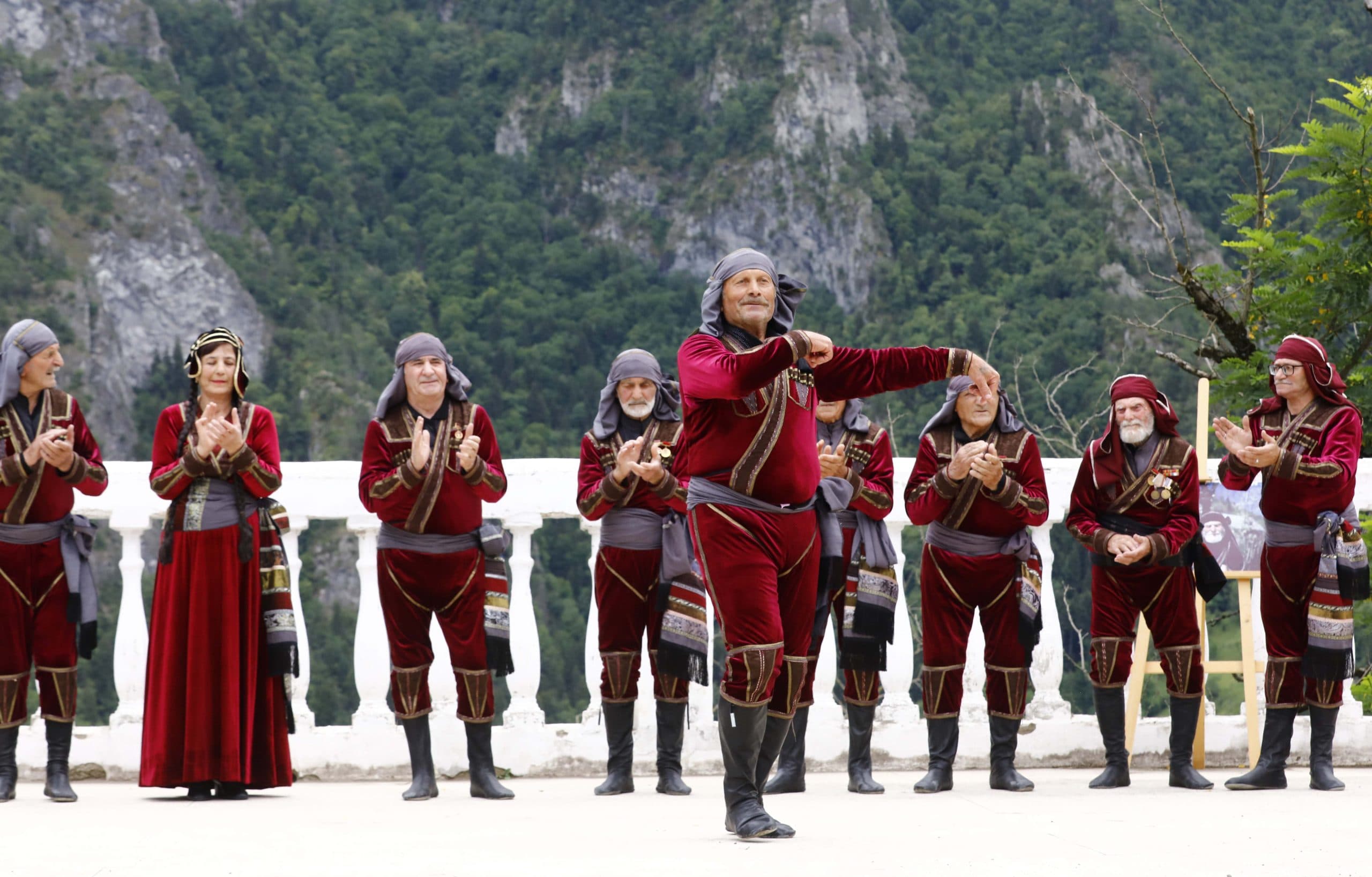 Frontnews image description