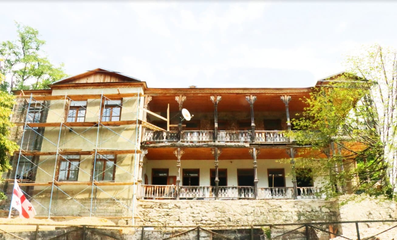 Frontnews image description