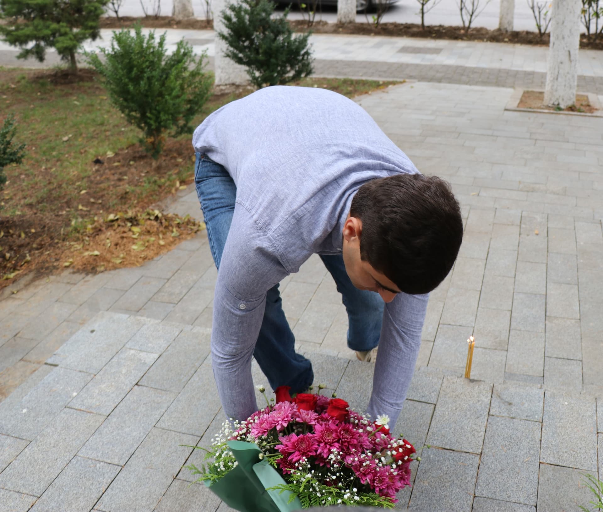 Frontnews image description