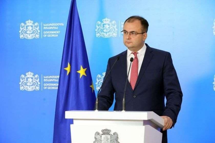 რატი ბრეგაძე – მოვუწოდებთ, აუცილებლად გამოცხადდეს ადმინისტრაციის წარმომადგენელი და გააკეთოს განცხადება პრეზიდენტის სიტყვებთან დაკავშირებით