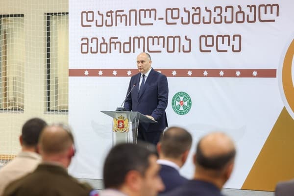 Frontnews image description