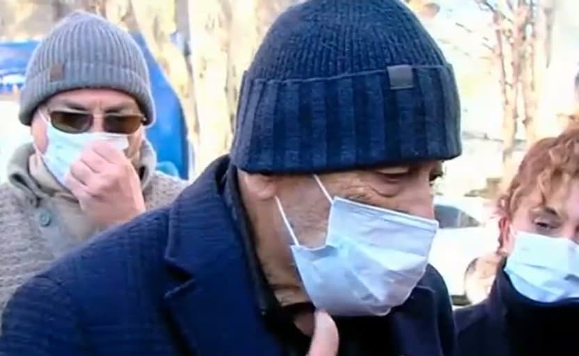 გორის სამხედრო ჰოსპიტალში მიხეილ სააკაშვილის მოსანახულებლად ბუბა კიკაბიძე მივიდა