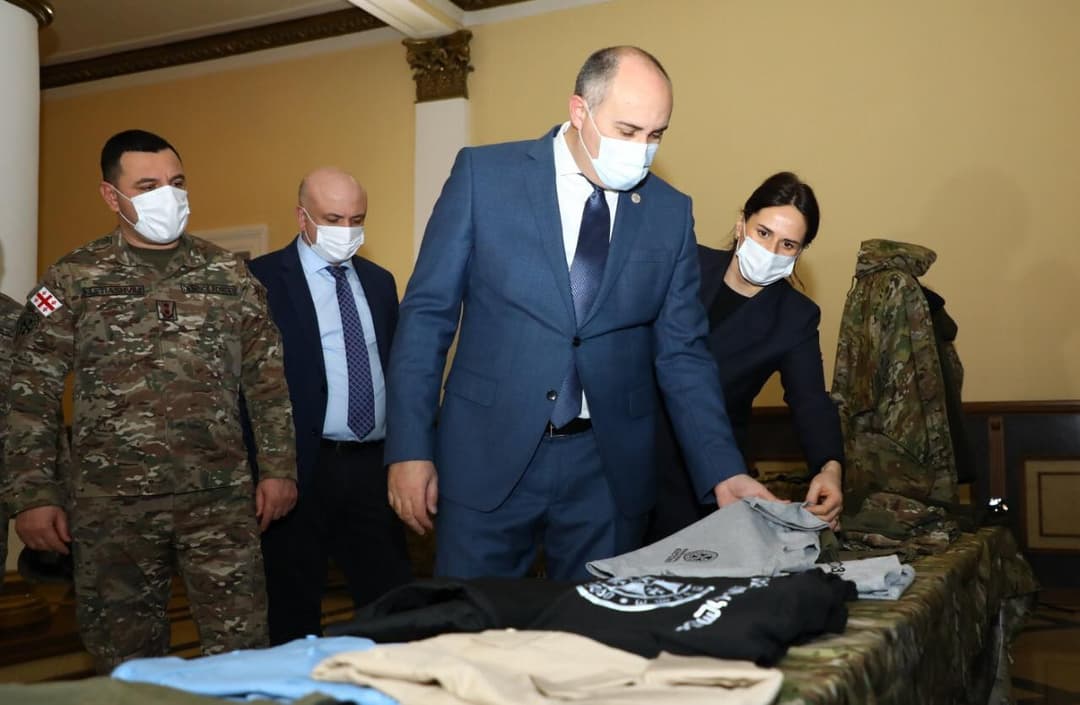 თავდაცვის ძალებს შპს „დელტა ტექსტილის“ მიერ წარმოებული პროდუქცია გადაეცა