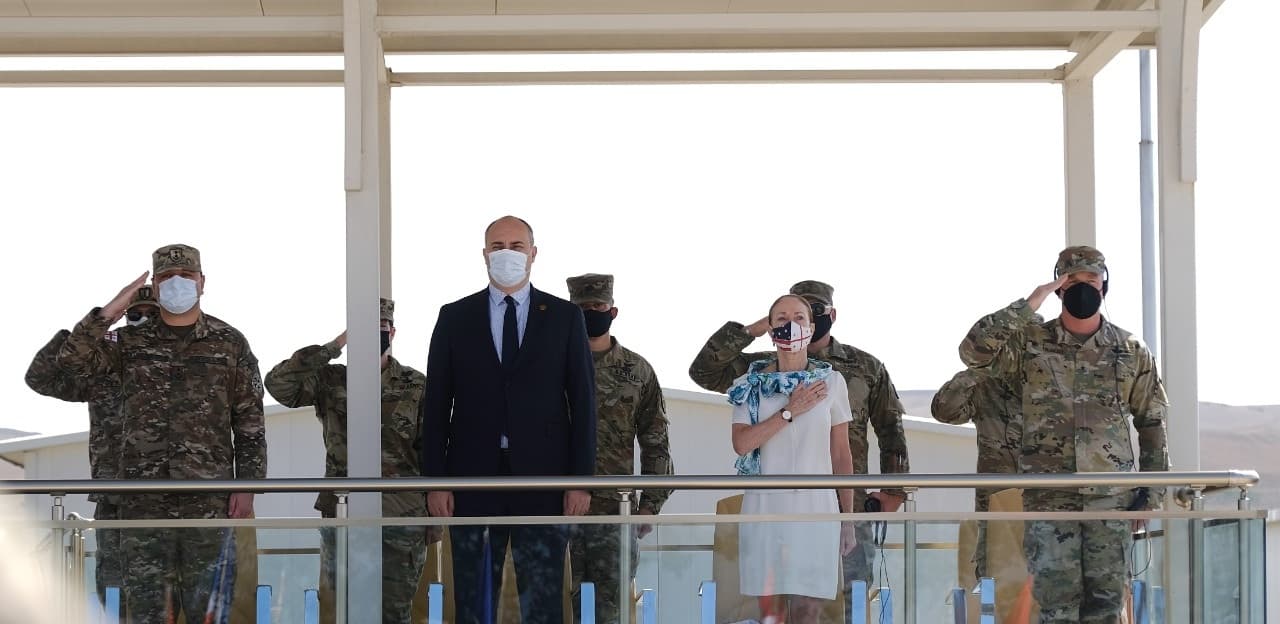 Frontnews image description