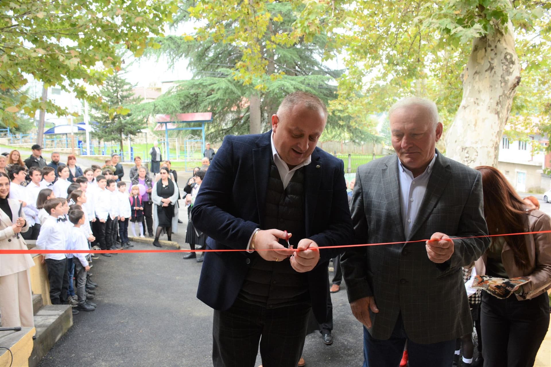 Frontnews image description