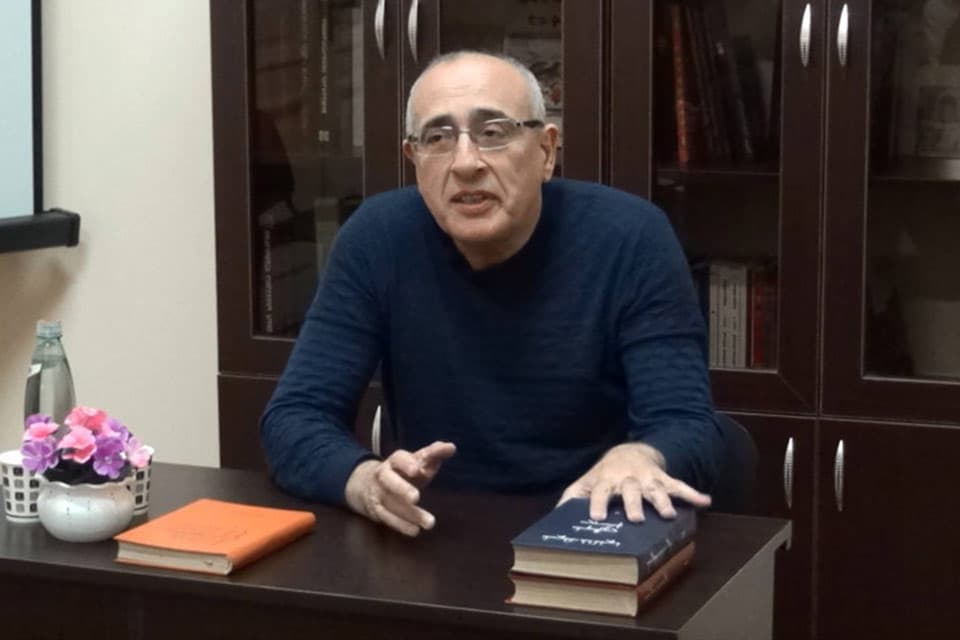 როსტომ ჩხეიძე – საქართველოს მესამე პრეზიდენტი იმყოფება გაუსაძლის მდგომარეობაში, რაშიც ჩააყენა ხელისუფლებამ